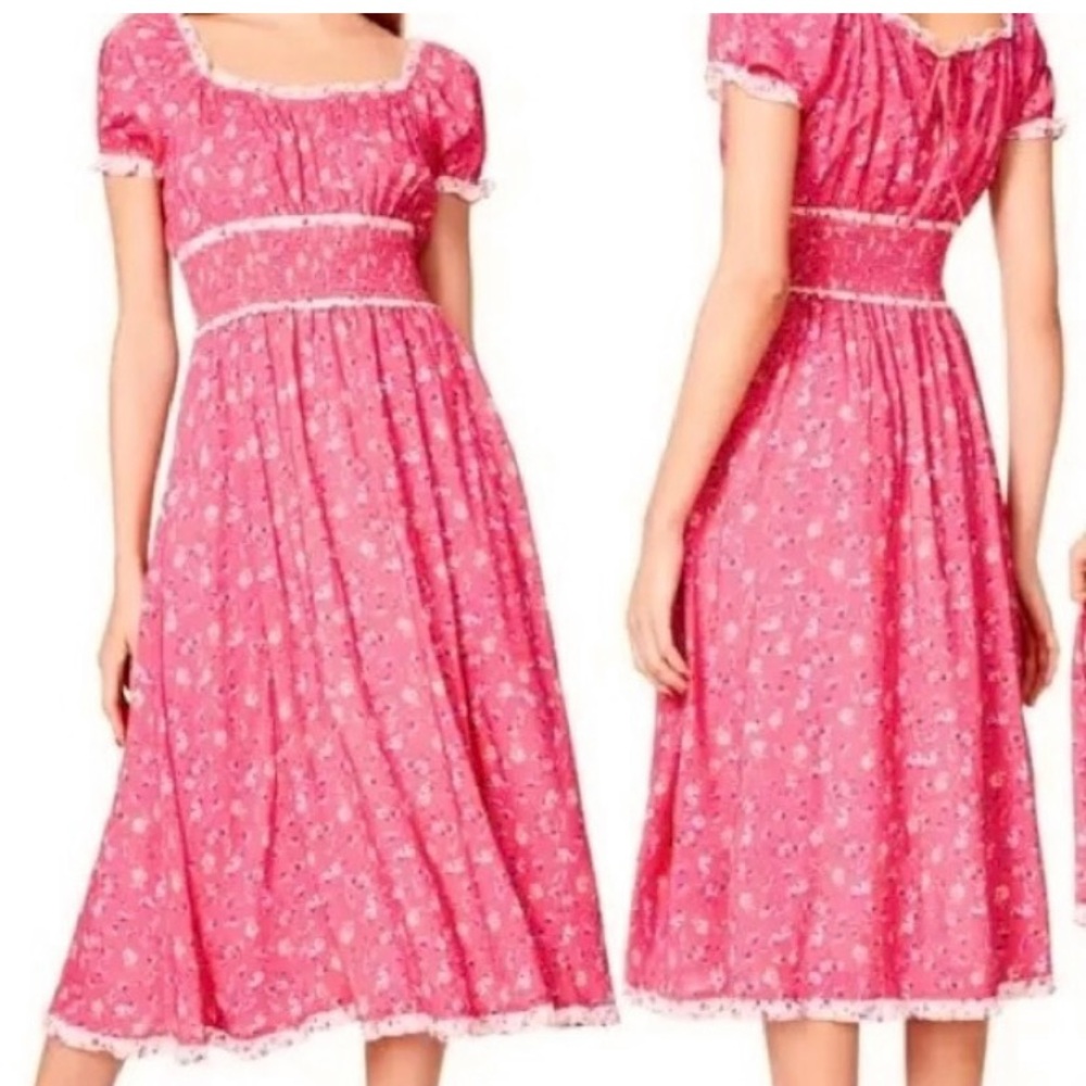 BETSEY JOHNSON
Ditsy Rose Chalis Midi Dress